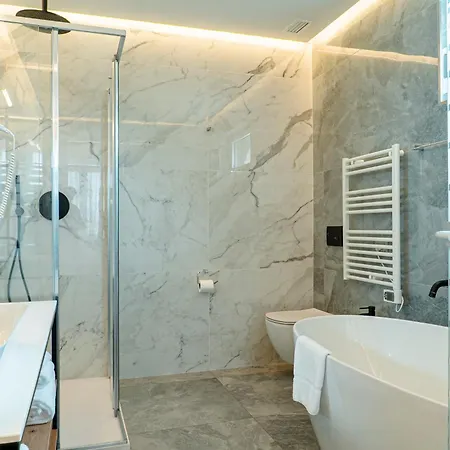 Grandi 32 Boutique Segrate