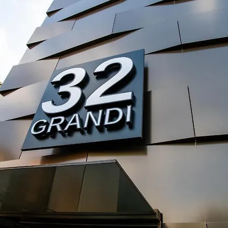 Aparthotel Grandi 32 Boutique *