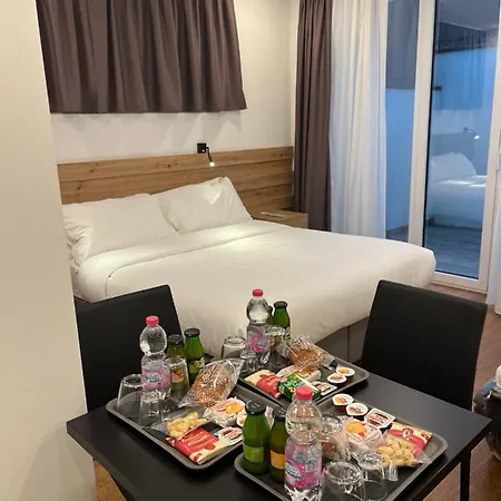 Grandi 32 Boutique Segrate