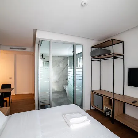 Grandi 32 Boutique Aparthotel Segrate