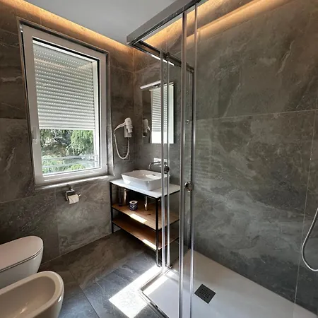 Grandi 32 Boutique Aparthotel