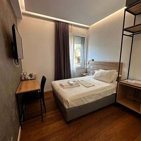 Grandi 32 Boutique * Segrate