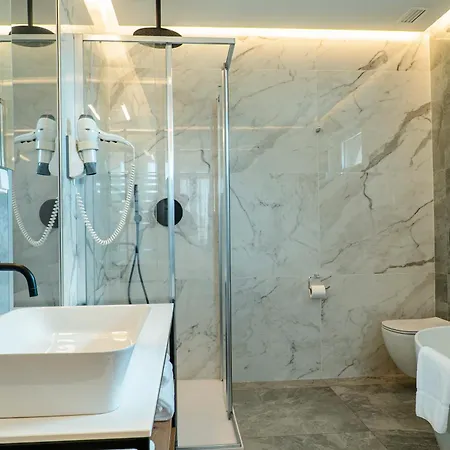 Grandi 32 Boutique Aparthotel Segrate